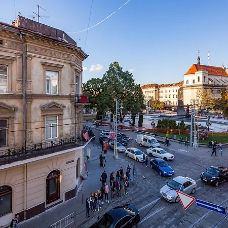 Leogrand On Doroshenka Street 1 * Львов